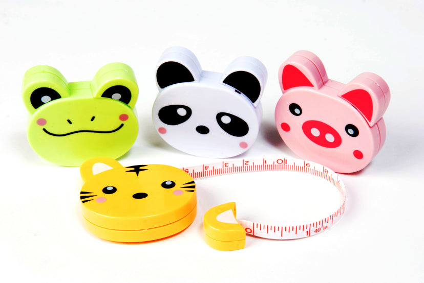 Måttband med djurfigurer