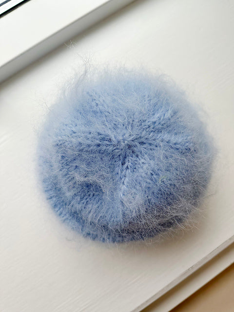 SÄLJSTART 3/10! Stickpaket - Spektakelstrik: Fat Fur Hat (Bella)