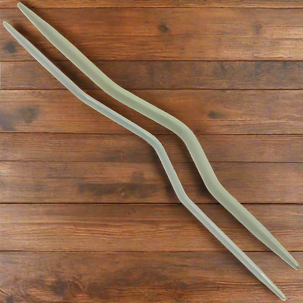 Flätstickor 2 och 5 mm