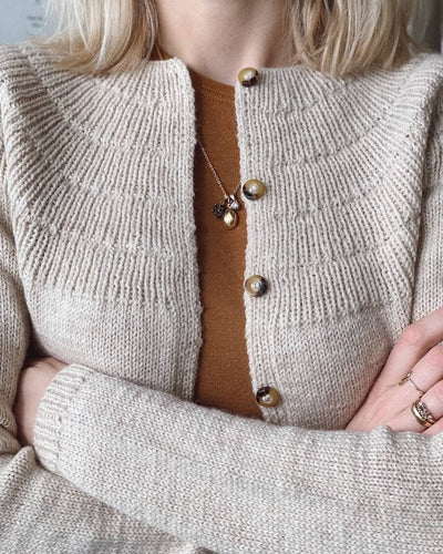 Stickpaket - Petite Knit: Ankers Cardigan - My Size (Pernilla)