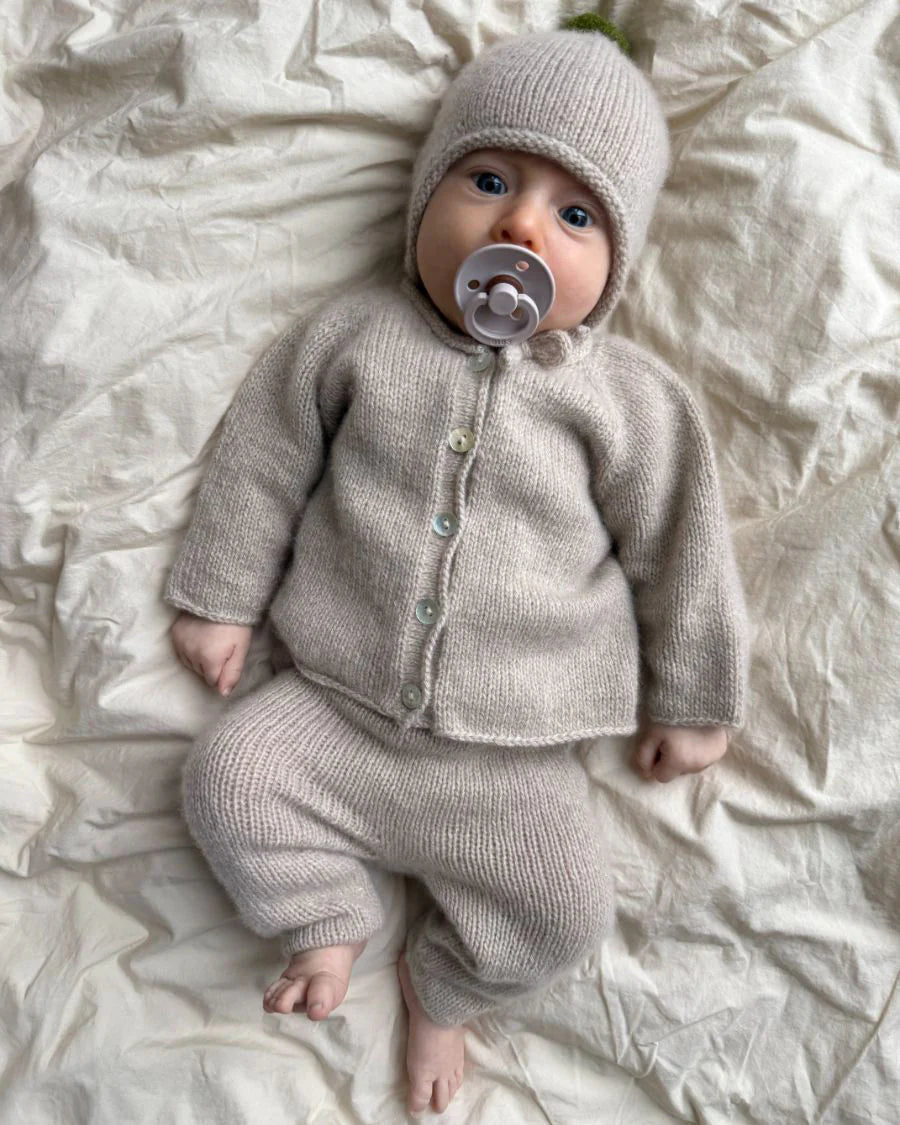 Stickpaket - Petite Knit: Cleo Baby Set CASHMERE