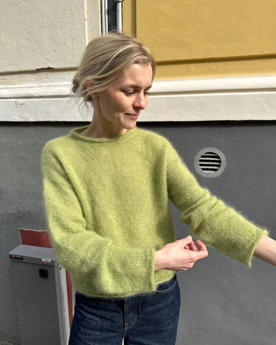 Petite Knit: Cloud Blouse