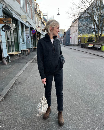 Petite Knit: Zipper Sweater Light